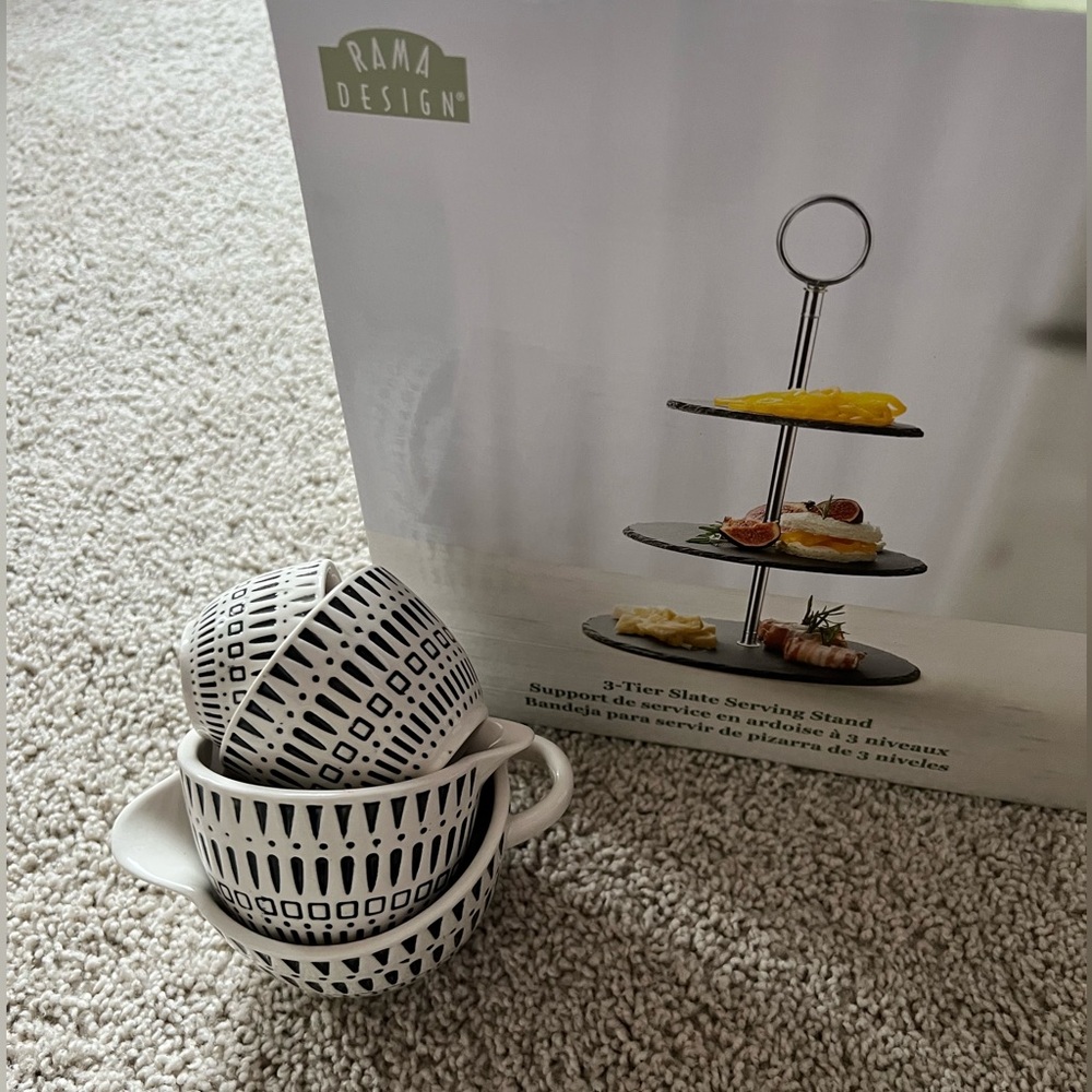 Measuring Cups & Tiered Tray set